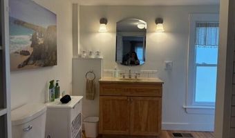 274 Parkview Ave, Bangor, ME 04401