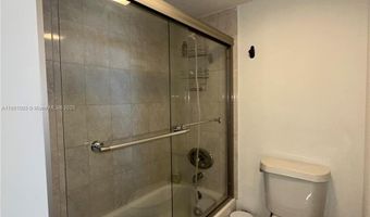 3675 N Country Club Dr 1809, Aventura, FL 33180