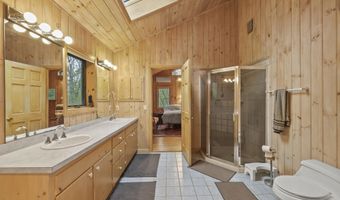 422 Bonny Rigg Hill Rd, Becket, MA 01223