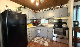 1963 W 7th Dr, Adams, WI 53934