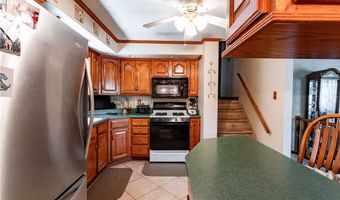 905 Roosevelt Ave, Aliquippa, PA 15001