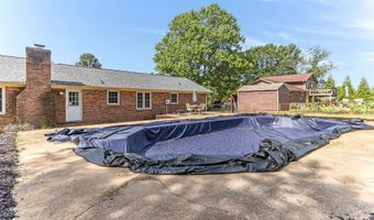 112 Shoally Park Dr, Boiling Springs, SC 29316