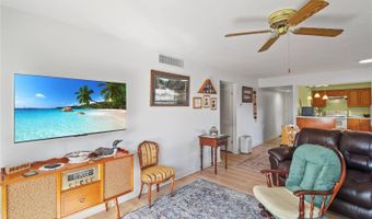 1640 JUNO Trl 204C, Astor, FL 32102