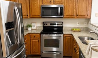 6001 MERSEY OAKS Way D, Alexandria, VA 22315