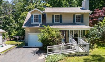 39 Ontario Ave, Atlantic Highlands, NJ 07716