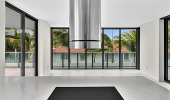 9901 W Bay Harbor Dr 304, Bay Harbor Islands, FL 33154