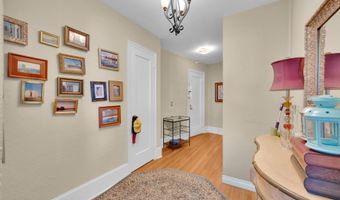 400 Deal Lake Dr 7J, Asbury Park, NJ 07712