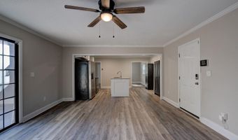 1616 Lakeview Ave, Camden, SC 29020