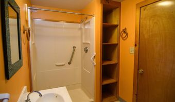 45 Blakeslee St, Brattleboro, VT 05301
