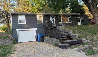 400 S 7th St, Akron, IA 51001