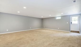 6526 LOCH HILL Rd, Baltimore, MD 21239