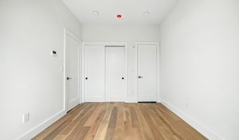 38 Hichborn 303, Boston, MA 02135