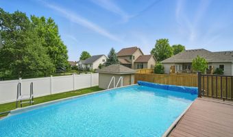 4942 Hemingway Dr, Ames, IA 50014