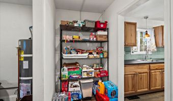 1510 E 40th Ct, Anchorage, AK 99508