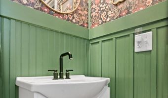 7017 Chimney Rock Ct, Indianapolis, IN 46217