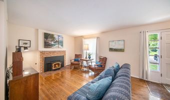 1507 Dicken Dr, Ann Arbor, MI 48103