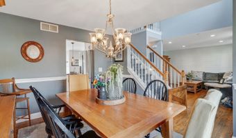 12 Tradewinds Ave, Barnegat, NJ 08005