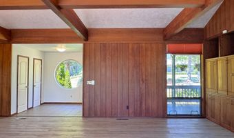 15422 SOUTHWIND Ln, Brookings, OR 97415