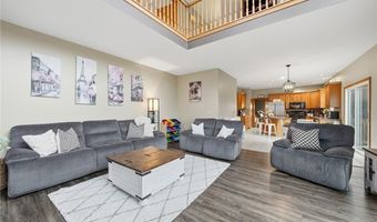 4212 Devonshire Ct, Akron, OH 44321