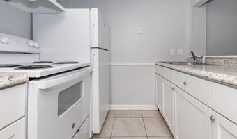 3419 Hospital Rd 6, Pascagoula, MS 39581