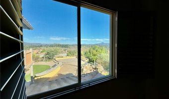 322 Amparo Dr, Escondido, CA 92025