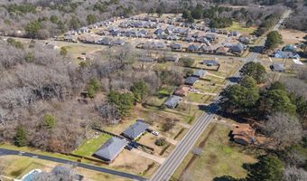 900 5th St, Benton, LA 71006