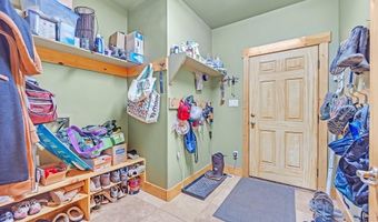 8564 Ridge Rd, Beulah, CO 81023