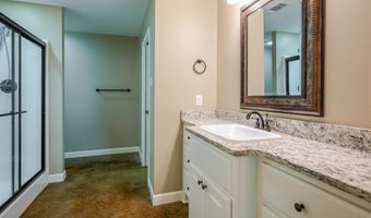 2702 Gage Dr, Benton, AR 72019