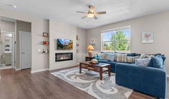 1661 Vantage Pkwy, Berthoud, CO 80513