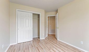144 Riverview Dr, Anderson, MO 64831