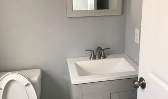 2 Anchorage Ct, Atlantic City, NJ 08401