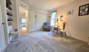 16 Cottonwood Dr, Barnegat, NJ 08005