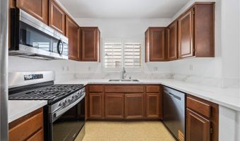 323 Tesoro 107, Escondido, CA 92025