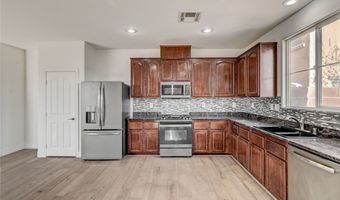 6935 Galeria Posada Ave, Las Vegas, NV 89179