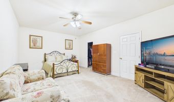 7801 RIDGEWOOD Dr, Annandale, VA 22003