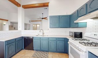 10216 SAND SAGE Dr NW, Albuquerque, NM 87114