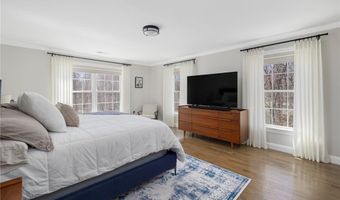 161 Stony Ln, North Kingstown, RI 02852