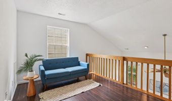 6002 Draycott Dr, Indianapolis, IN 46236