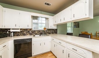 1804 Applewood Cv, Beebe, AR 72012