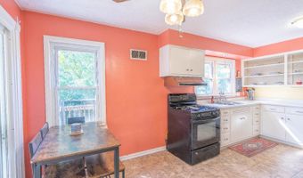 207 Donna Dr, Aurora, IN 47001