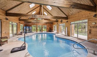 23754 Sportsmans Club Ln, Adel, IA 50003