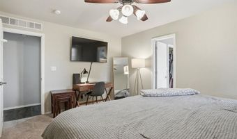 1204 Wendy Ln, Altus, OK 73521