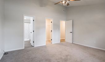 585 Eagles Nest Ct, Avon, IN 46123