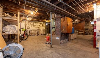 11 Roberts Ave, Bar Harbor, ME 04609