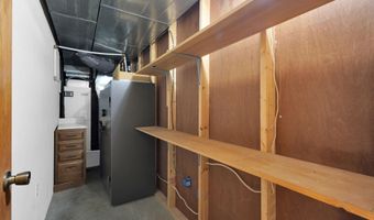 500 Greentree Dr 11, Bedford, IN 47421