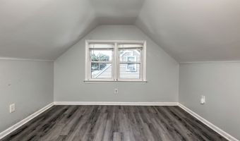 150 Hillcrest Rd, Bridgeport, CT 06606