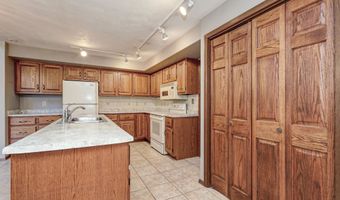 1233 W NICOLET CERCLE, Appleton, WI 54914