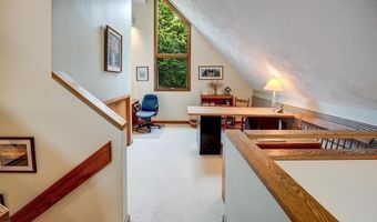40 Bicentennial Way, Boxborough, MA 01719