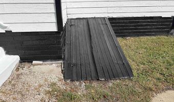 715 Grand Ave, Alden, IA 50006