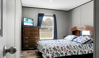 317 Pooshee Plantation Way, Bonneau, SC 29431